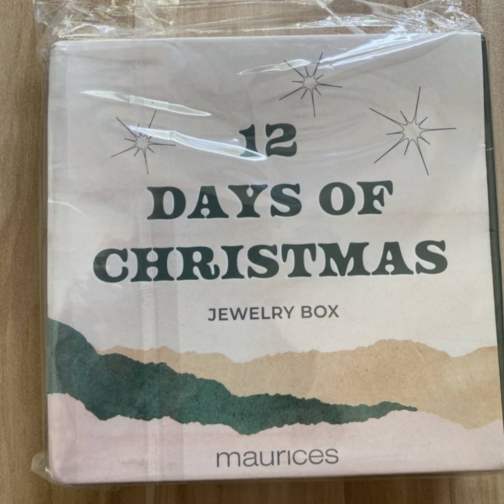 Maurice's 12 Days Of Christmas Jewelry Box Set